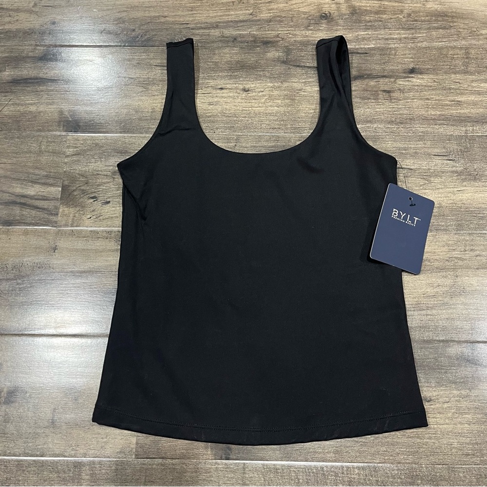 NWT - BYLT Women’s Contour Scoop Neck Tank in Black - Size Small